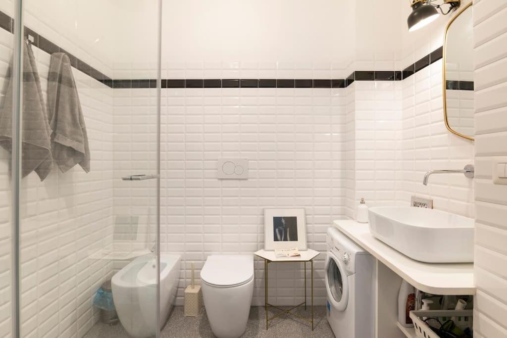 New Elegant Flat 3 Min From Central Station. Milan Exterior photo